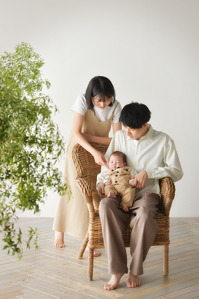 奈良市の写真スタジオで撮影した家族写真 ファミリーフォト 親子