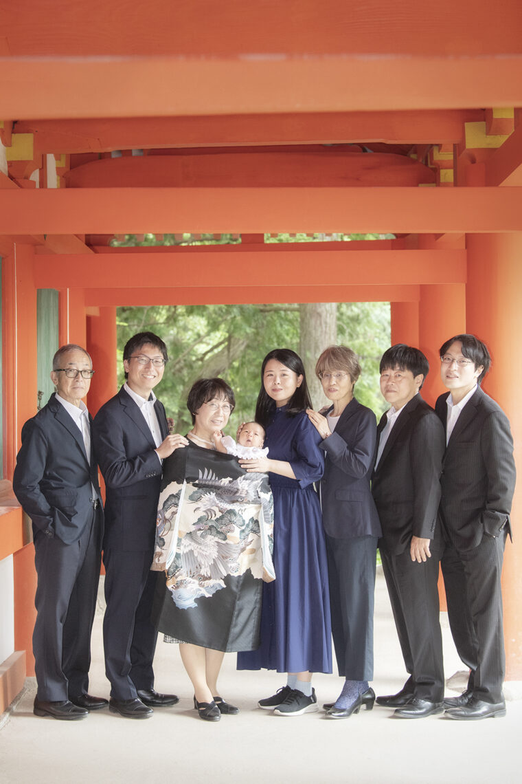 春日大社　お宮参り出張写真撮影　祖父母と一緒に写真撮影