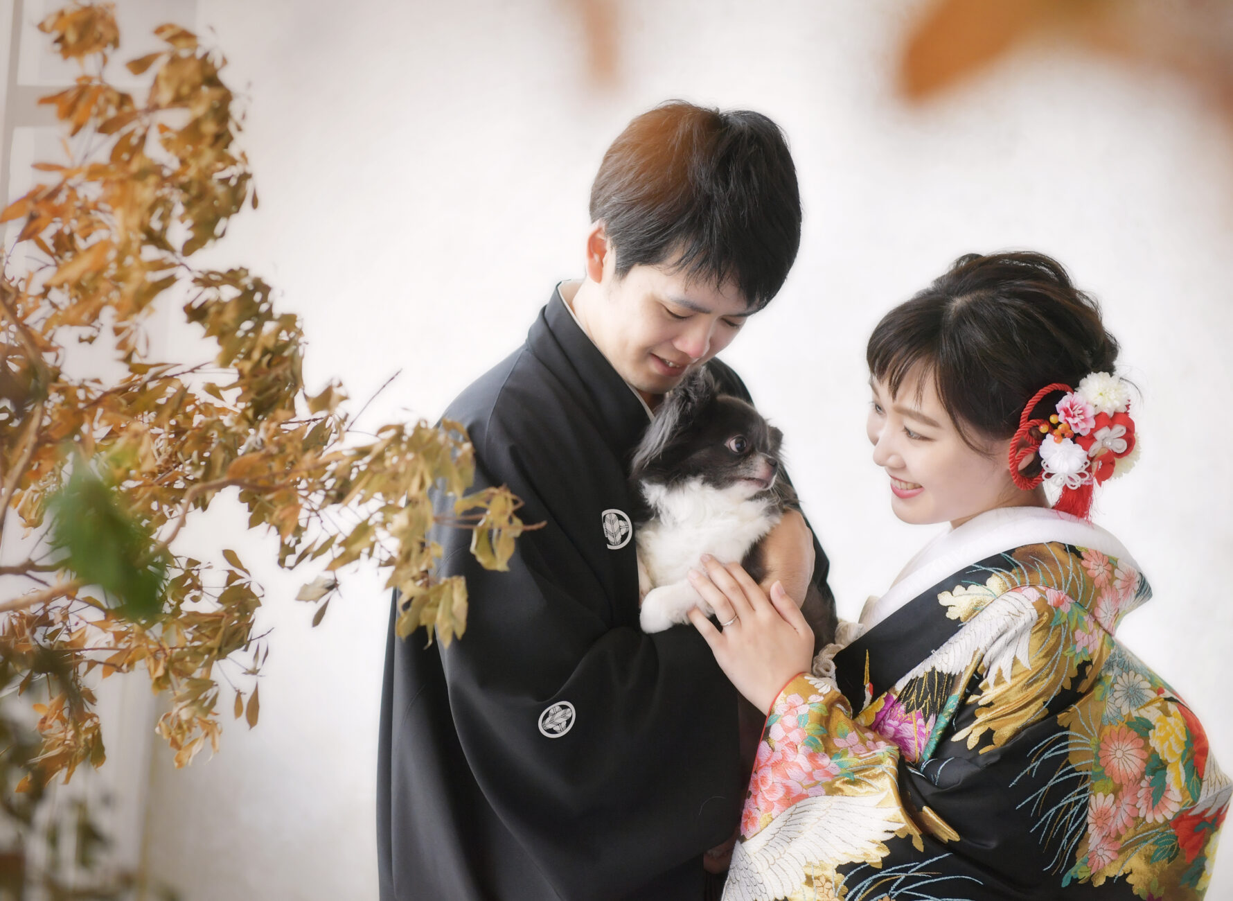 奈良市の写真館スタジオオレンジで撮影したウェディングフォト 新郎新婦 黒い色打掛