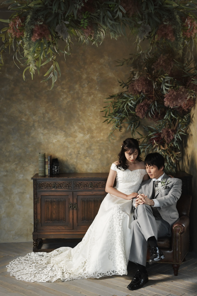奈良市の写真館スタジオオレンジで撮影したウェディングフォト ウェディングドレスでの婚礼写真 新郎新婦