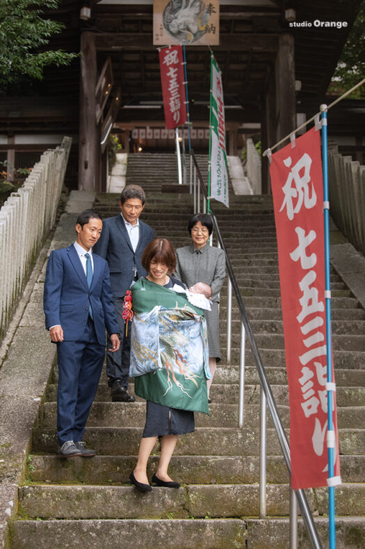 往馬大社　生駒大社　お宮参り　3ヶ月男の子